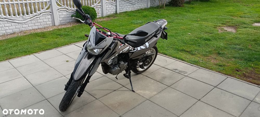 Suzuki DR - 3