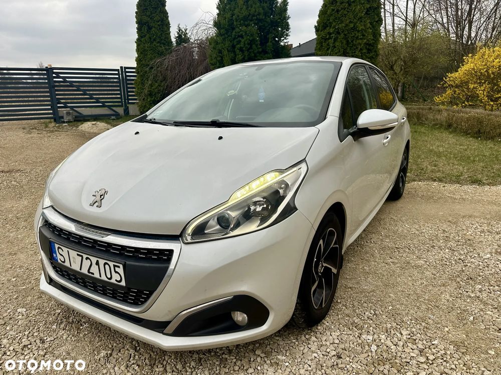 Peugeot 208 1.2 PureTech Allure - 4