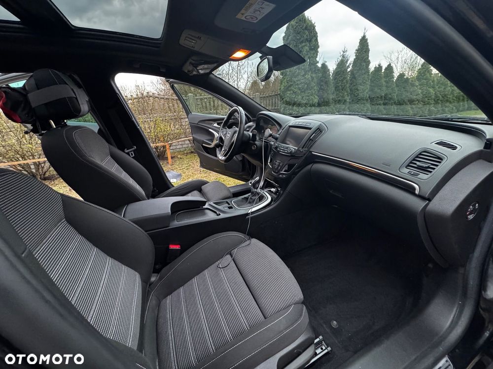 Opel Insignia - 8