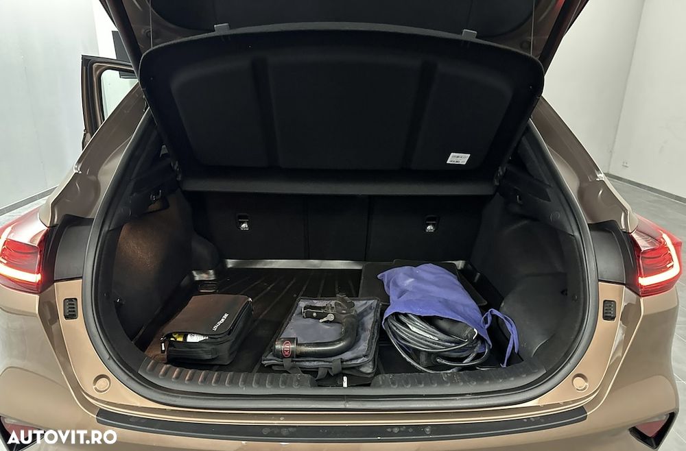 Kia XCeed 1.6 GDI DCT6 OPF Platinum Edition - 10