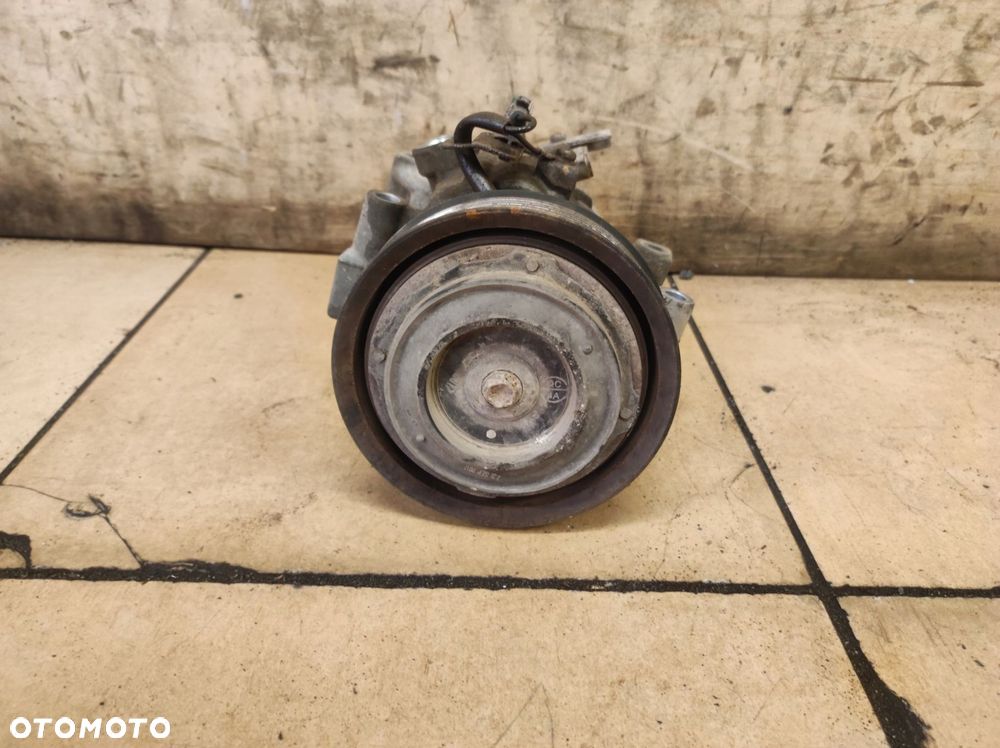 sprężarka kompresor klimatyzacji hilux viii 8 2.4 d - 4