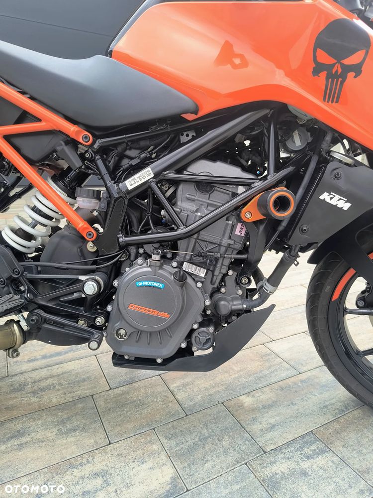 KTM Duke 125 - 5