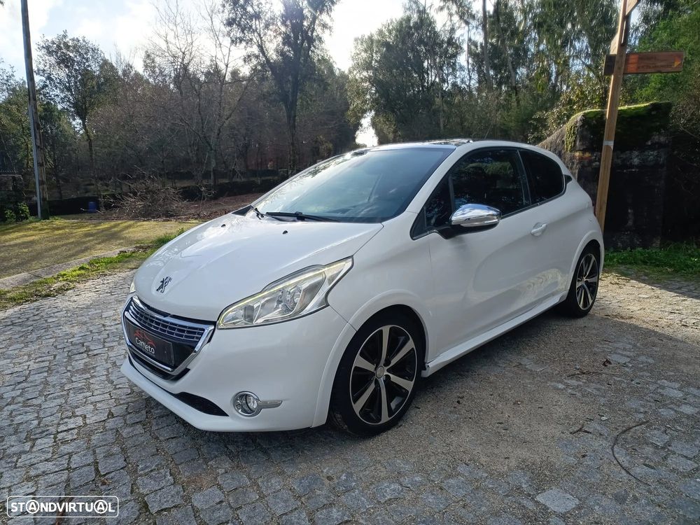 Peugeot 208 1.6 BlueHDi Allure - 1