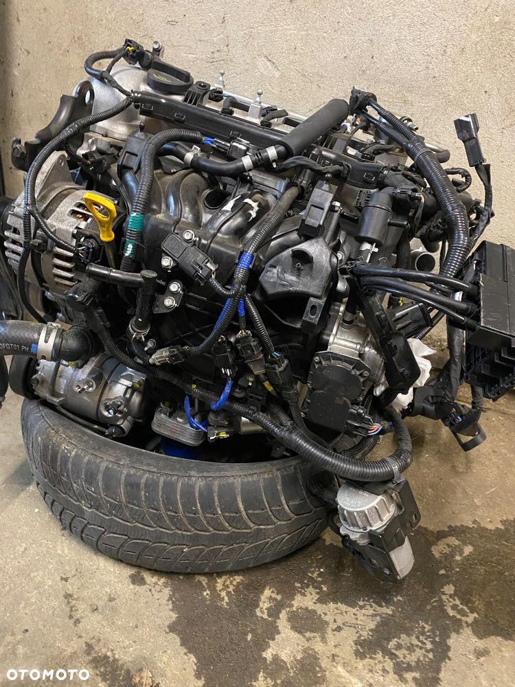 Silnik 1.6T - GDI. G4FJ 204 KM kompletny 30 tyś km Hyundai Kia Pro ceed - 1