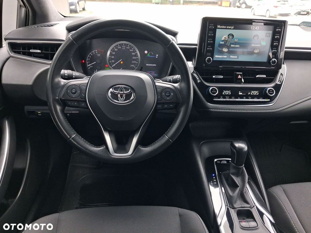 Toyota Corolla 2.0 Hybrid Comfort - 17