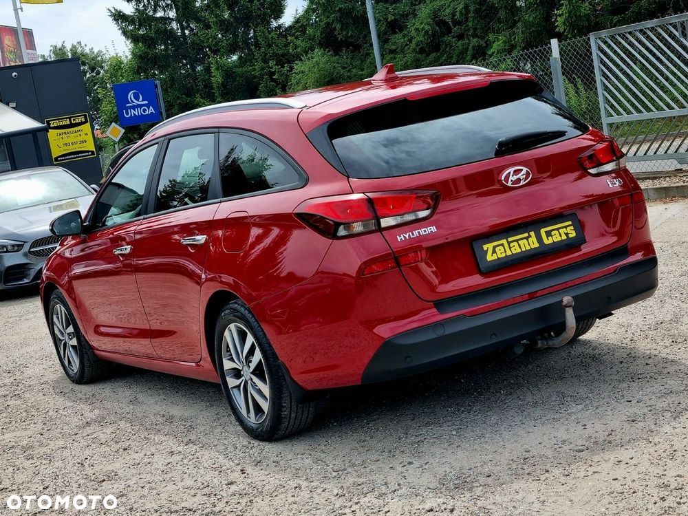 Hyundai i30 1.6 D Premium - 7