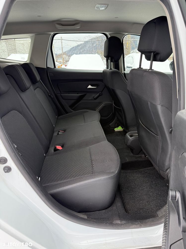 Dacia Duster 1.6 SCe Comfort - 12