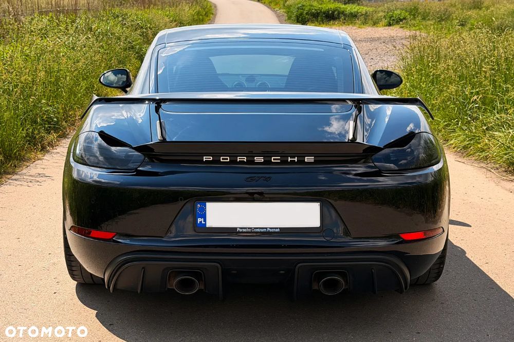 Porsche 718 Cayman GPF GT4 PDK - 21