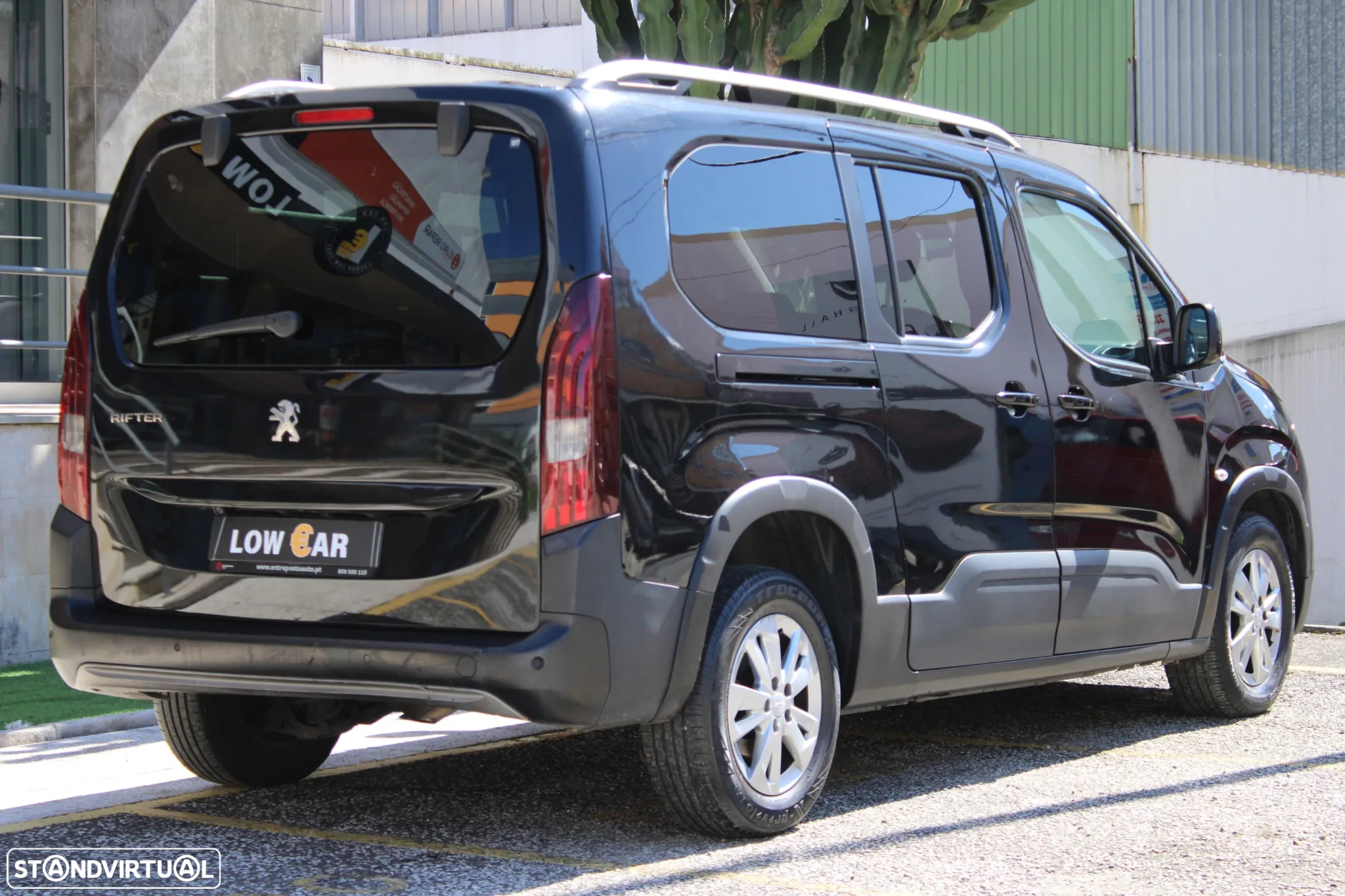 Peugeot Rifter 1.5 BlueHDi Longa Allure Pack 7L - 16