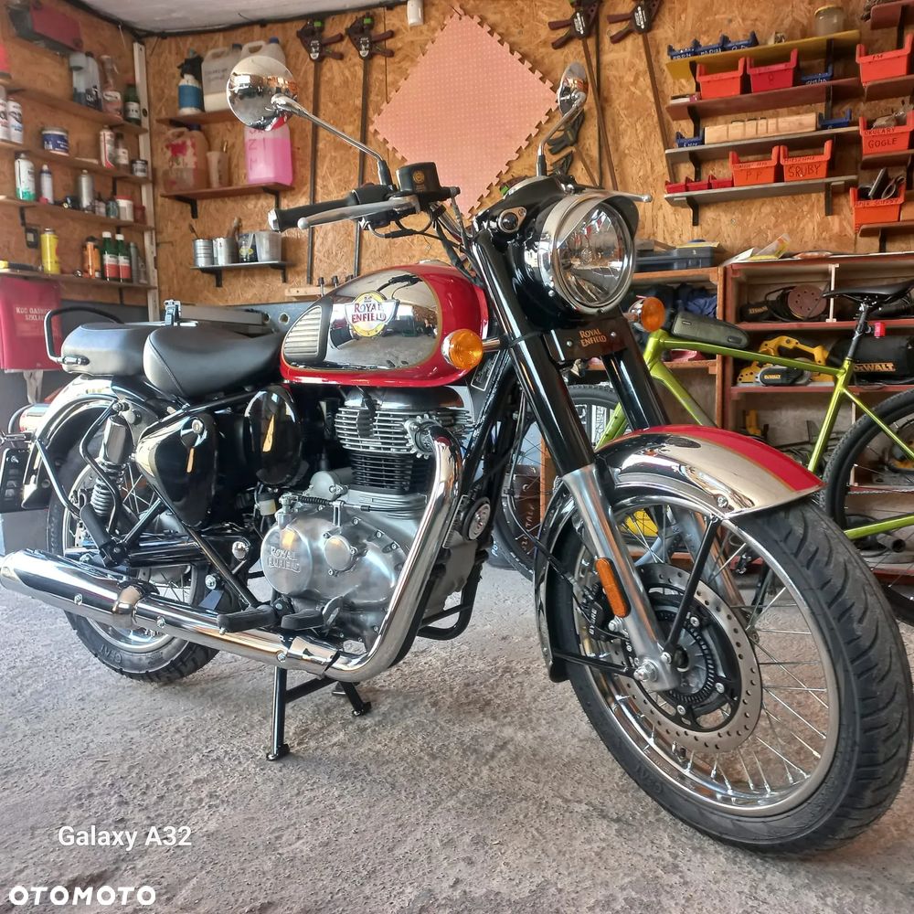 Royal Enfield Classic - 2