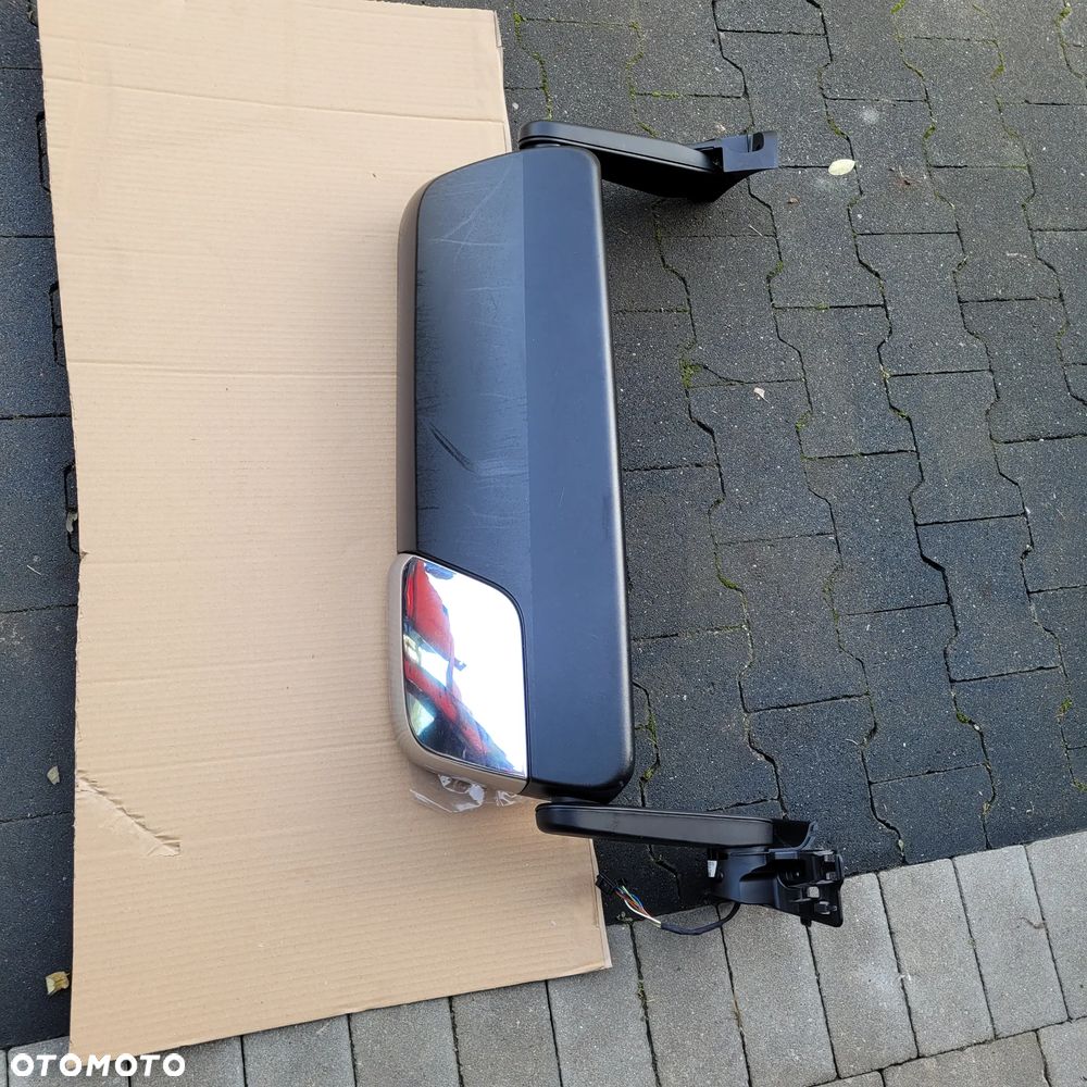 LUSTERKO MERCEDES ACTROS ANTOS ORYGINAŁ A9608102019 - 2