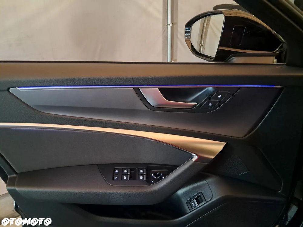 Audi A6 Avant - 22