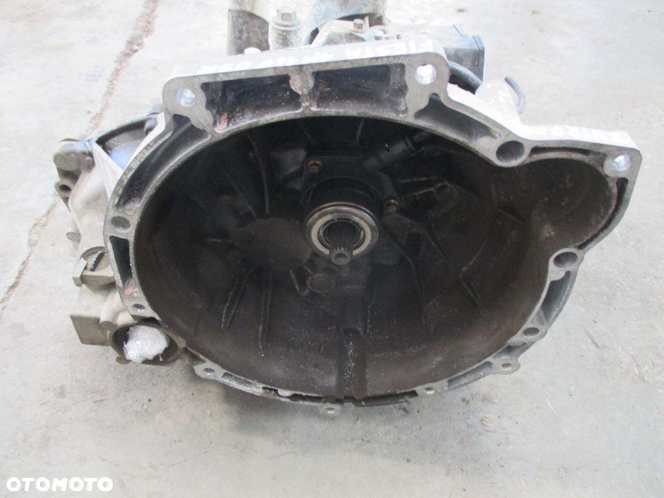 FORD FIESTA MK6 03R 1.4 16V SKRZYNIA BIEGÓW 2N1R7002CB