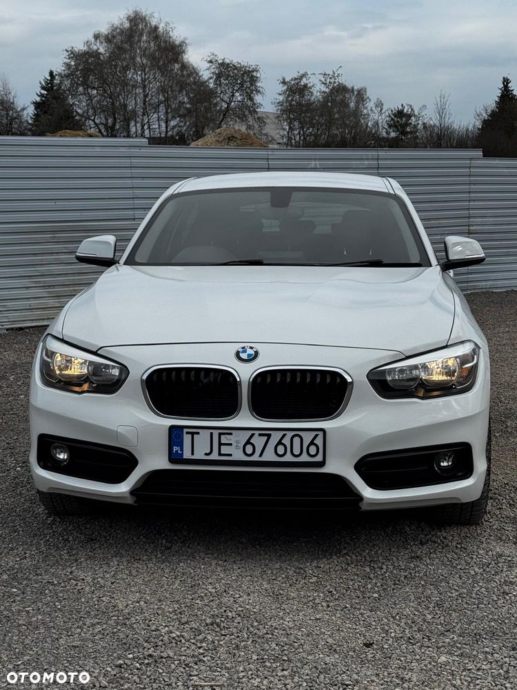 BMW Seria 1 116d EfficientDynamics Sport Line - 2