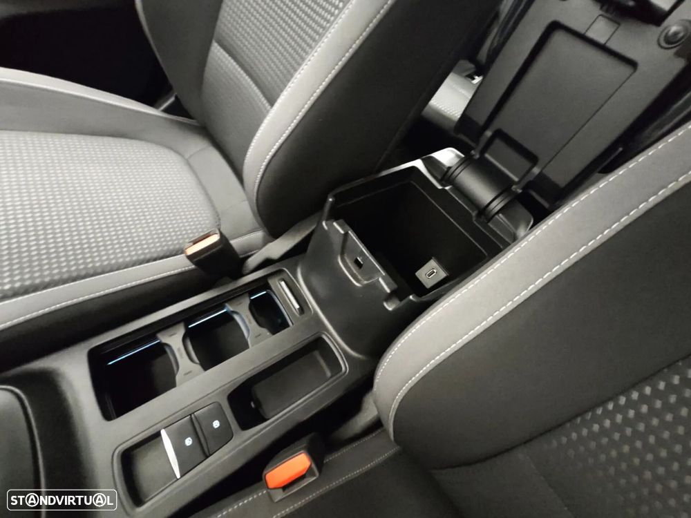 Ford Focus SW 1.0 EcoBoost MHEV Connected - 42
