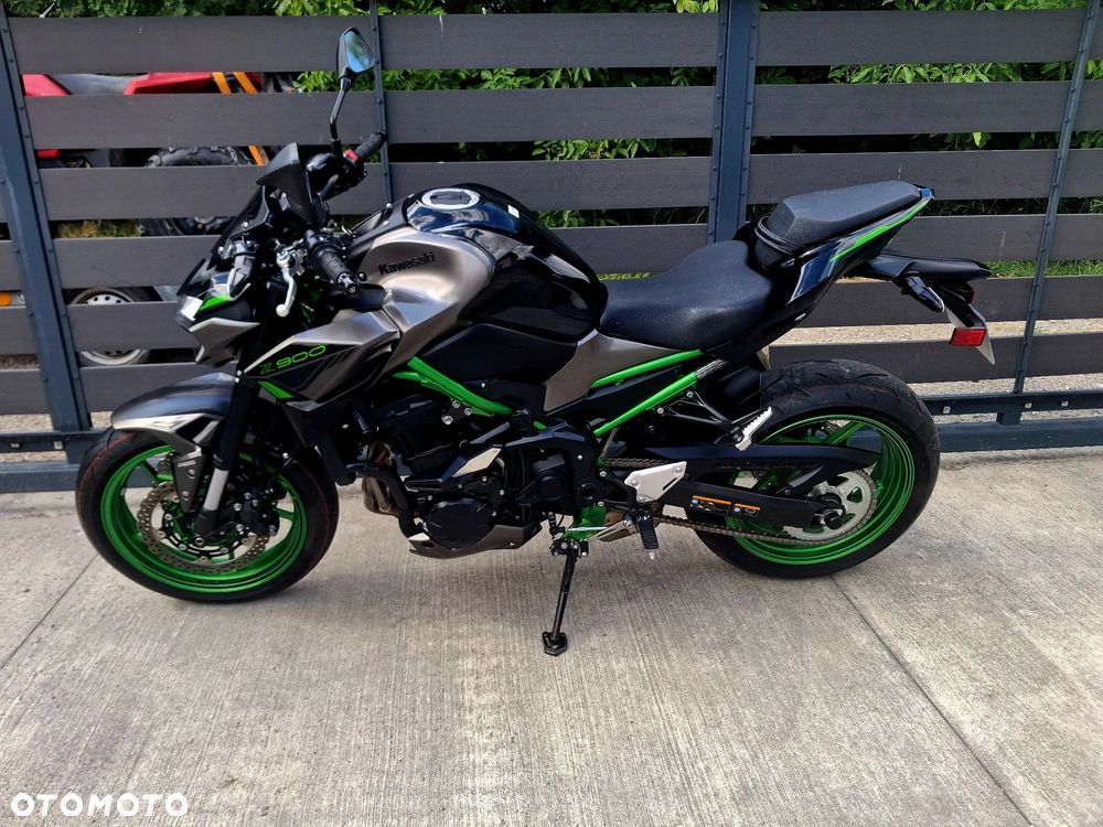 Kawasaki Z 900 - 3