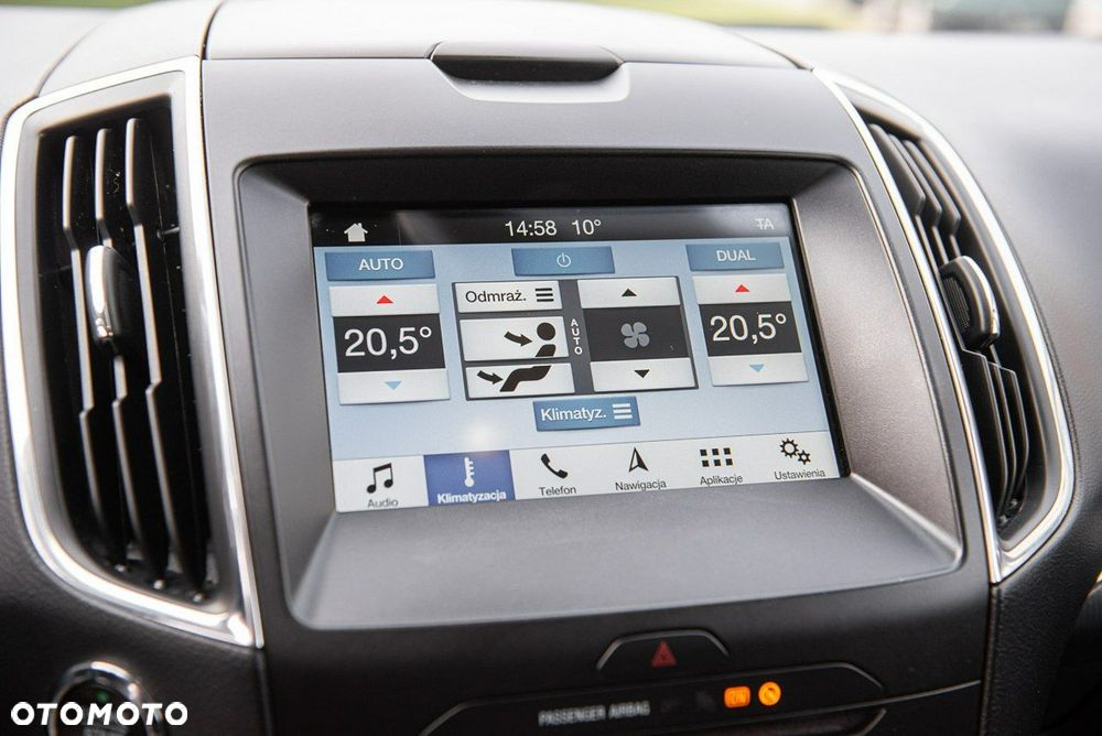 Ford S-Max - 22
