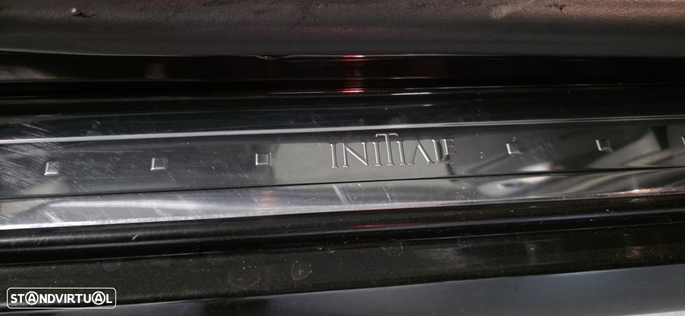 Renault Laguna 2.0 dCi Initiale - 18