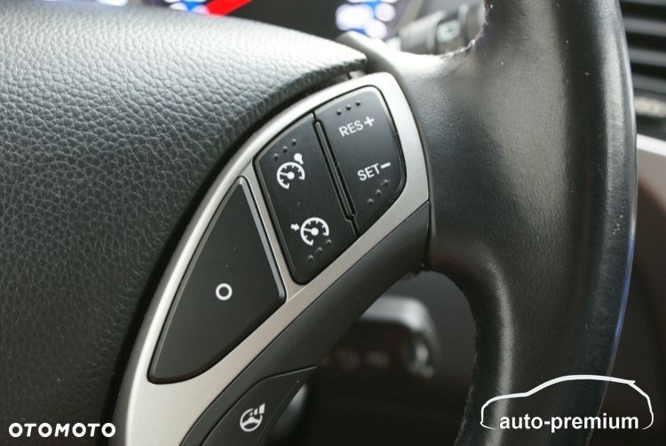 Hyundai i30 1.6 Premium - 11