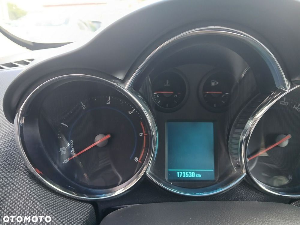 Chevrolet Cruze 2.0 D LT - 23