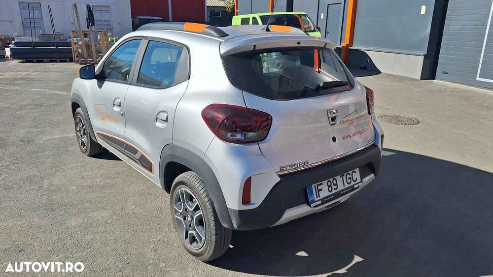 Dacia Spring ESSENTIAL - 4