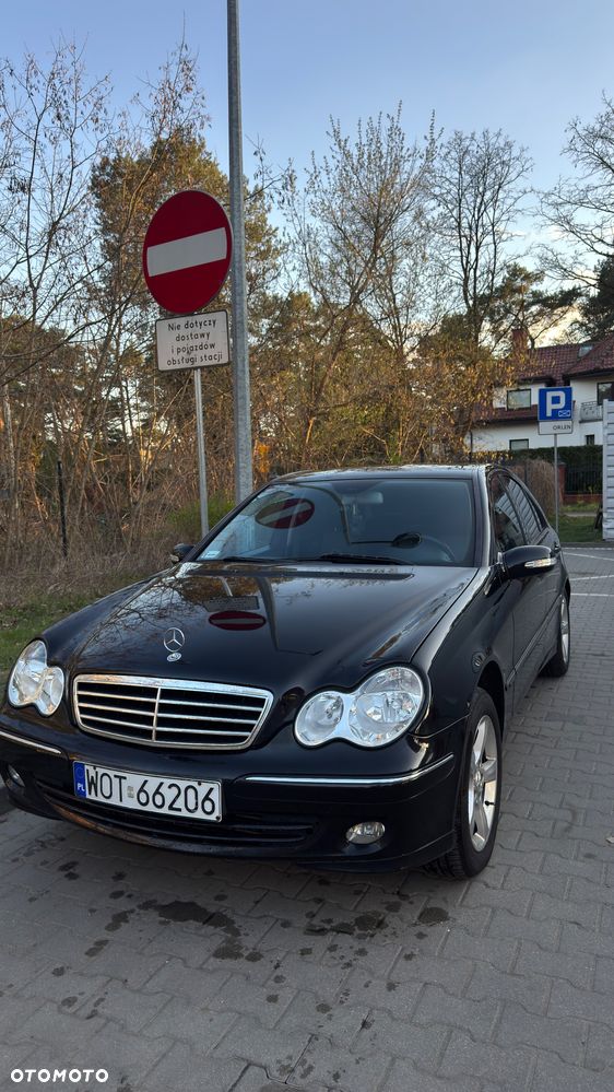 Mercedes-Benz Klasa C 200 T Kompressor Avantgarde - 7