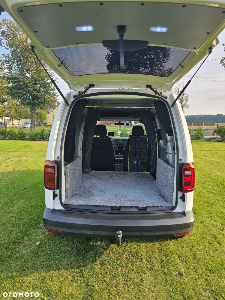 Volkswagen Caddy - 11