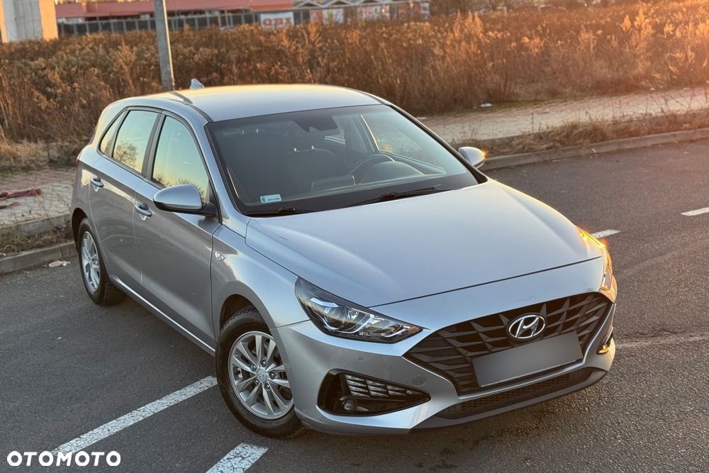 Hyundai i30 1.5 DPI Classic + - 1