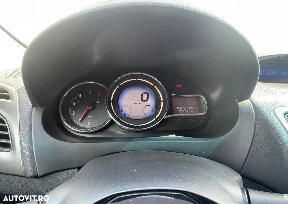 Renault Megane 1.5 dCi Pro - 11