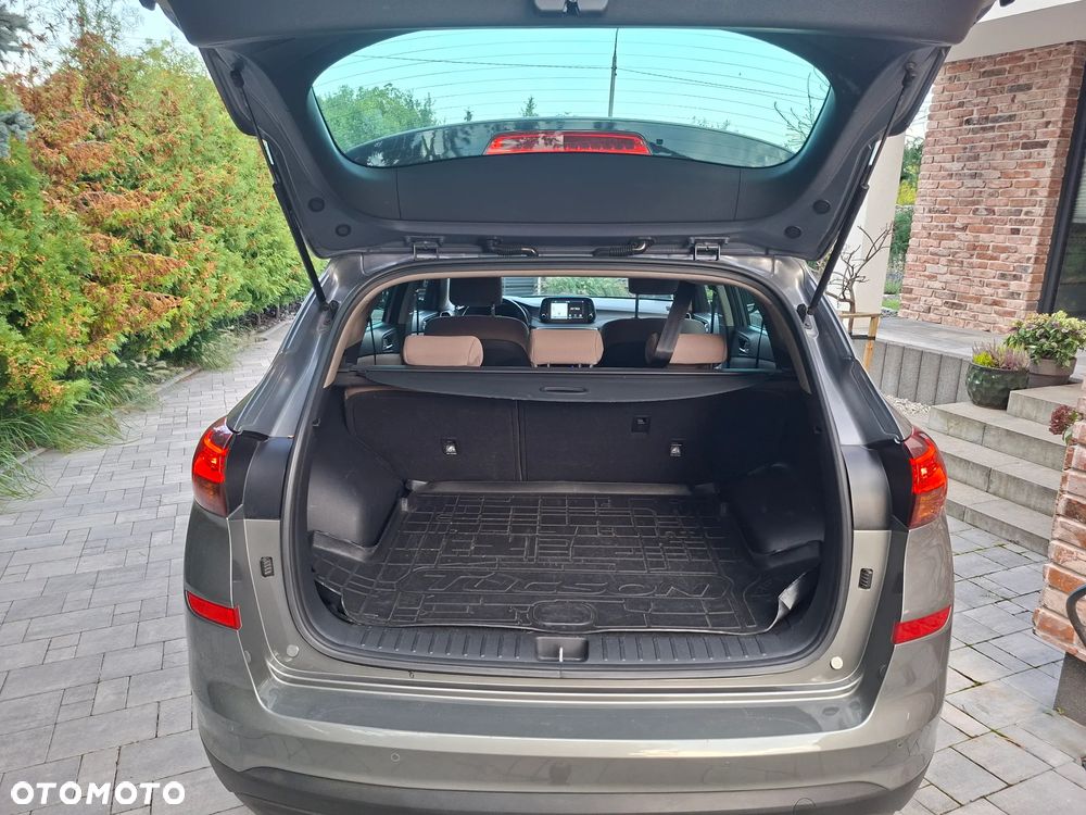Hyundai Tucson 1.6 GDI BlueDrive Style 2WD - 11