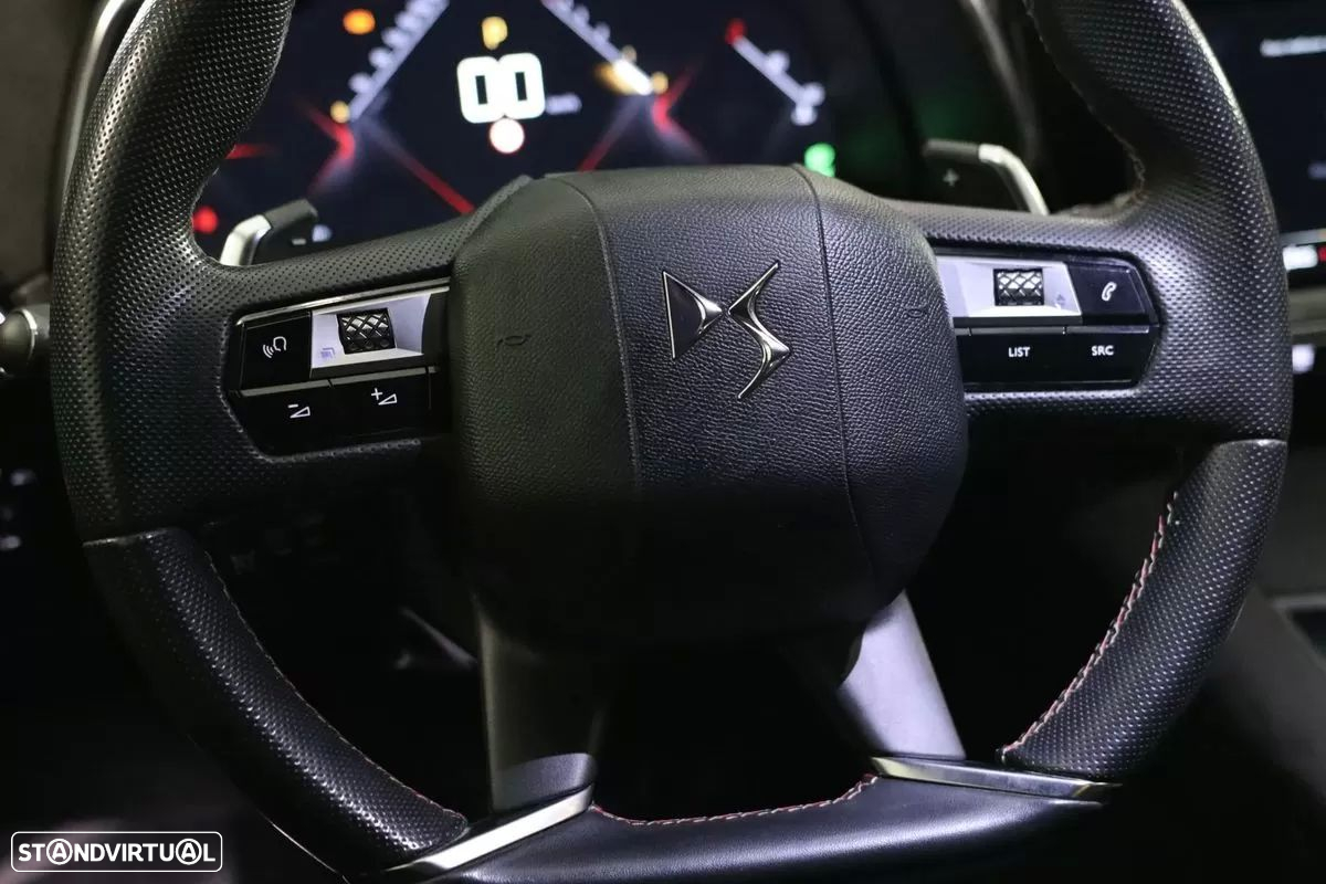 DS DS7 Crossback 1.5 BlueHDi Performance Line EAT8 - 18