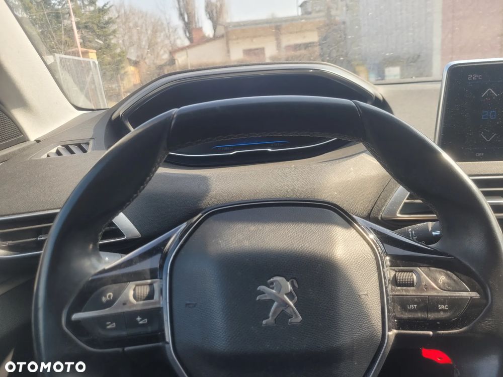 Peugeot 3008 PureTech 130 Stop & Start GPF Allure - 23