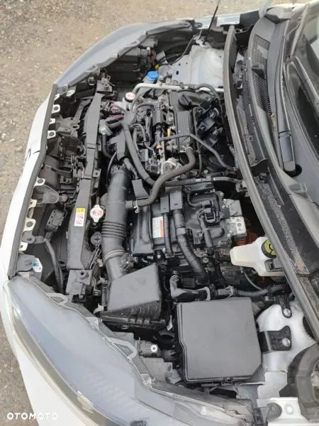 Toyota Yaris Hybrid 1.5 Active - 28