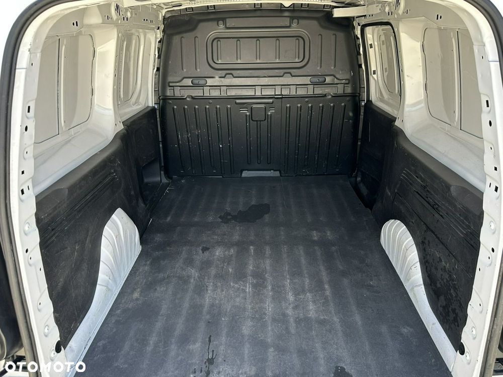 Toyota Proace City - 10