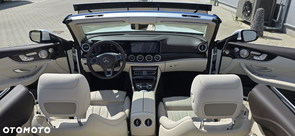 Mercedes-Benz Klasa E 400 4Matic Cabrio 9G-TRONIC AMG Line - 9