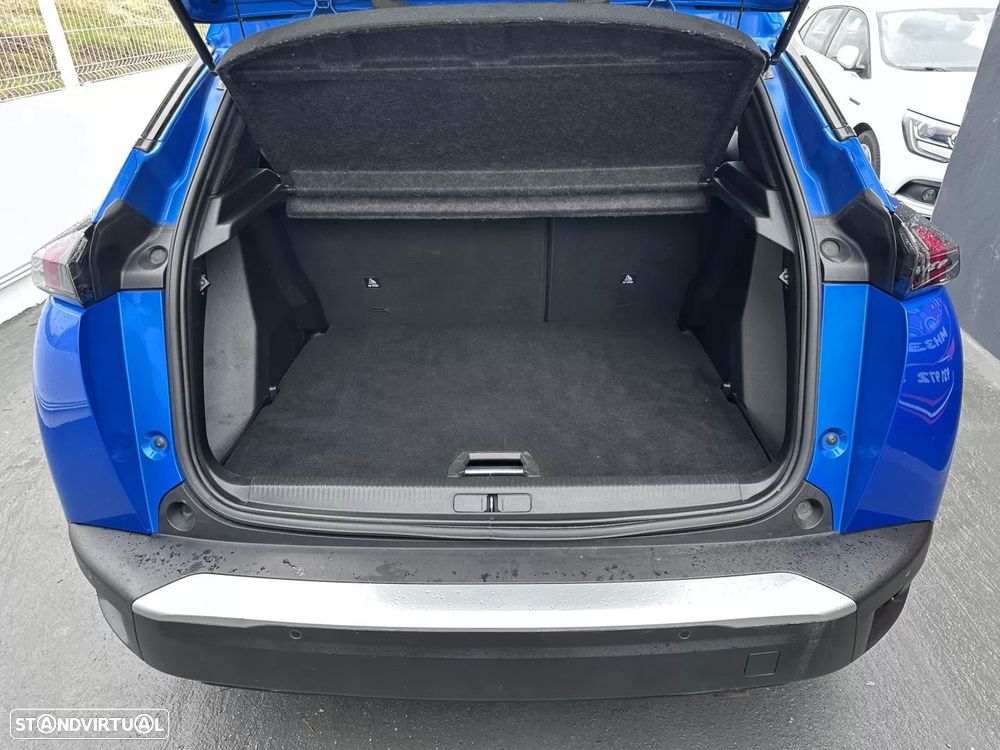 Peugeot 2008 1.2 PureTech Allure Pack - 31