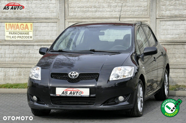Toyota Auris 1.6 VVT-i Sol