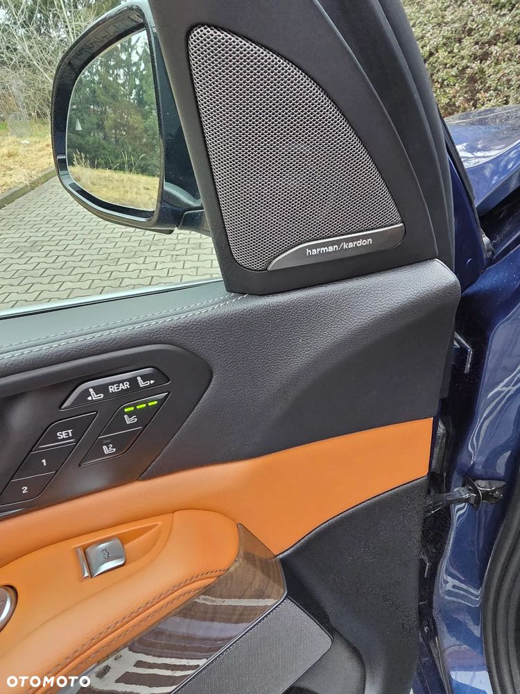 BMW X7 xDrive40i - 21