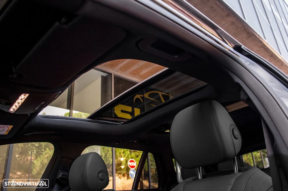 Mercedes-Benz E 300 e AMG Line - 9