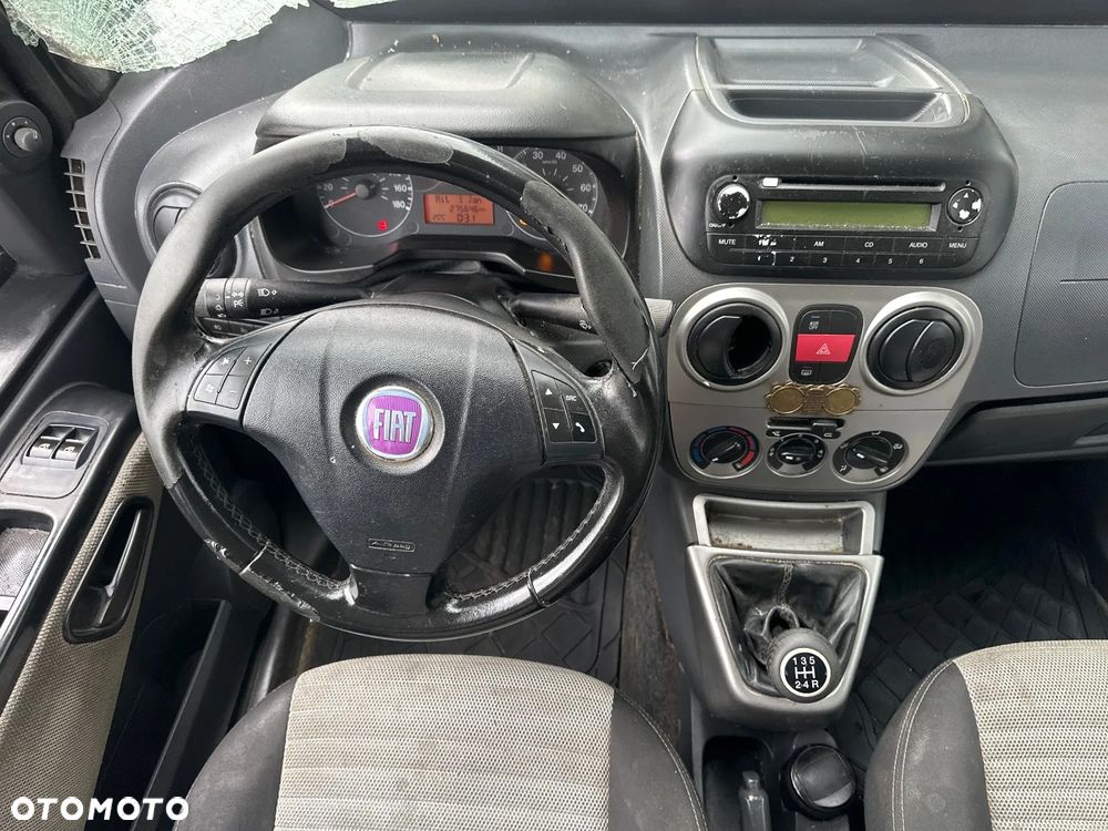 Fiat Qubo - 22