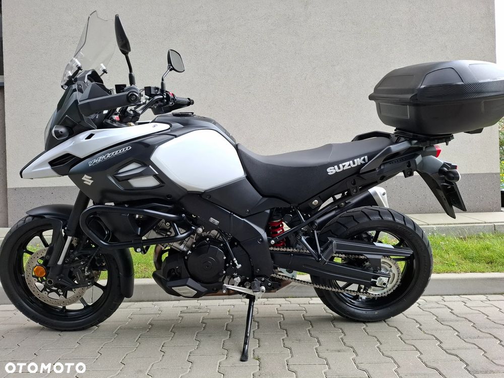 Suzuki V-STROM - 3