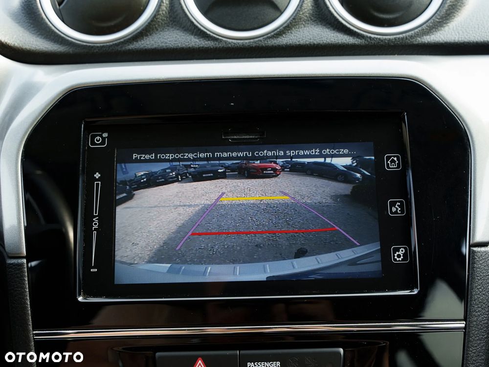 Suzuki Vitara 1.6 XLED 2WD - 25