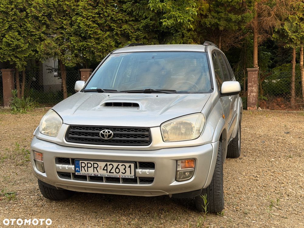 Toyota RAV4 D-4D 4x4 - 1