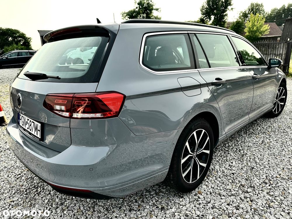 Volkswagen Passat 2.0 TSI Elegance DSG - 24