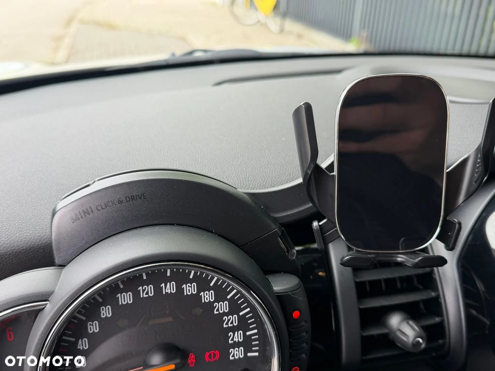 MINI Cooper - 16