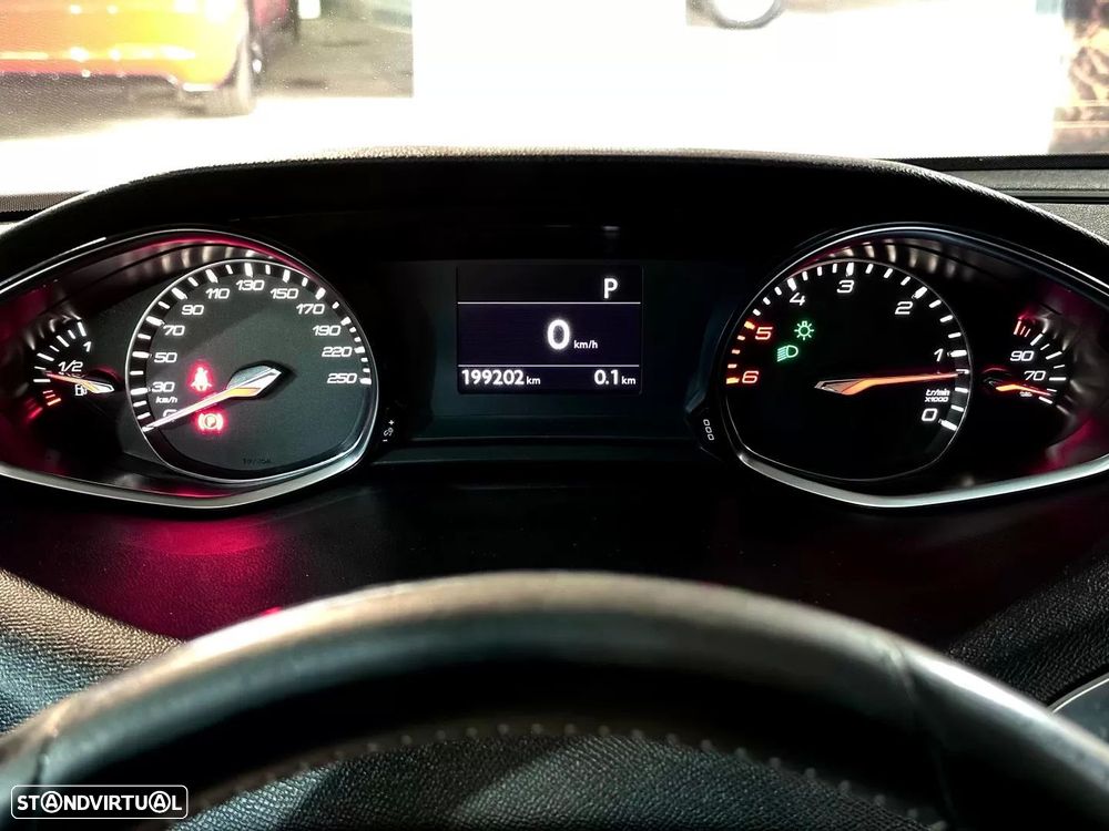 Peugeot 308 SW 2.0 BlueHDi Allure J17 EAT6 - 22