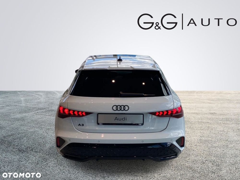 Audi A3 Sportback - 5