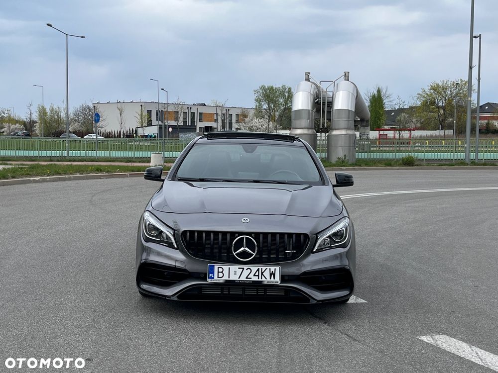 Mercedes-Benz CLA 250 4Matic 7G-DCT AMG Line - 3