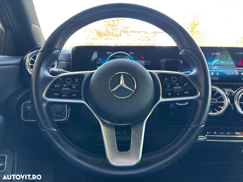 Mercedes-Benz A 250 e 8G-DCT - 21