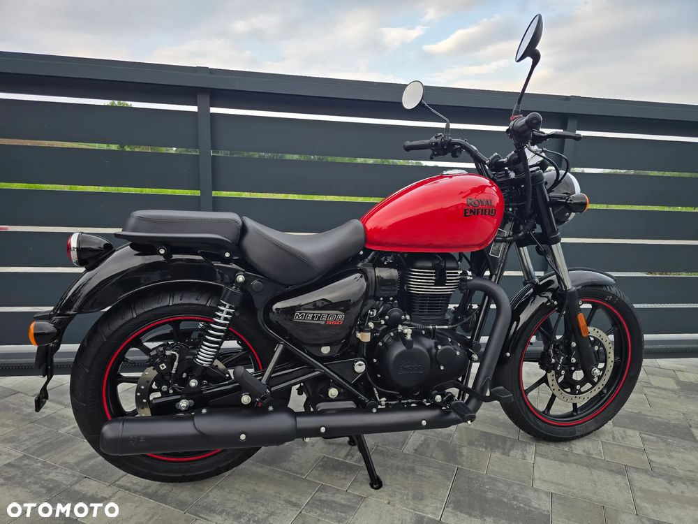 Royal Enfield Meteor - 2